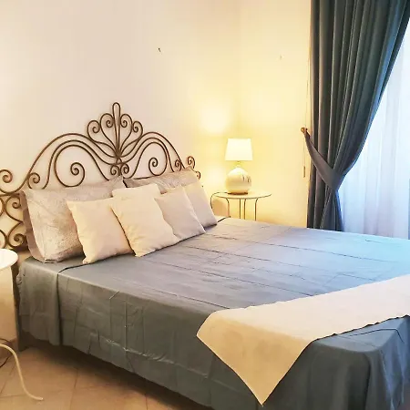 Terry - 6 Posti Con Giardino In Centro Apartment Terracina